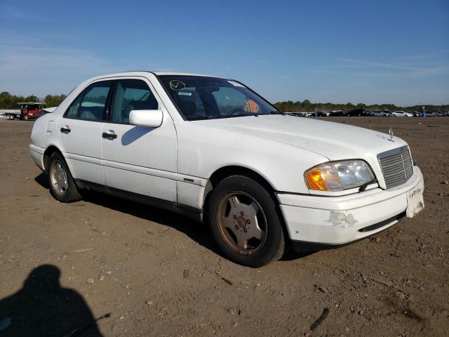 WDBHA28E8VF611697 - 1997 MERCEDES-BENZ C 280 WHITE photo 4