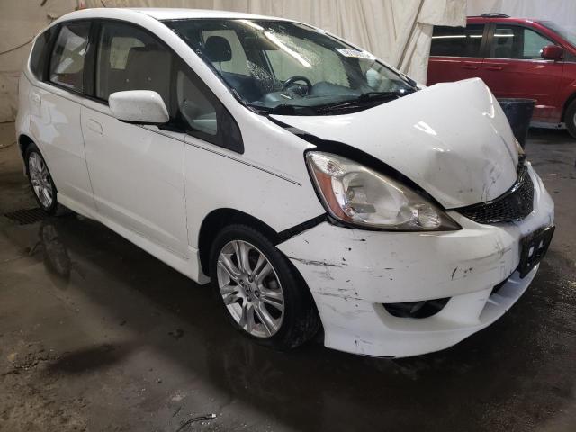 JHMGE8H57BC016226 - 2011 HONDA FIT SPORT WHITE photo 4