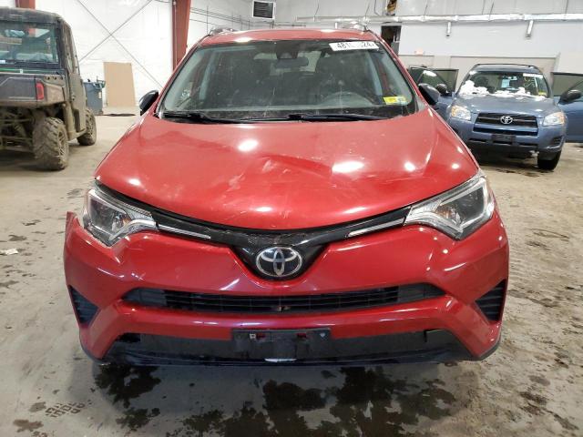 JTMBFREV2HJ127872 - 2017 TOYOTA RAV4 LE RED photo 5