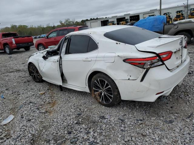 JTNB11HK9J3032989 - 2018 TOYOTA CAMRY L WHITE photo 2