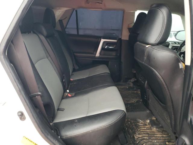 JTEBU5JR9J5495144 - 2018 TOYOTA 4RUNNER SR5/SR5 PREMIUM 白色 照片 11