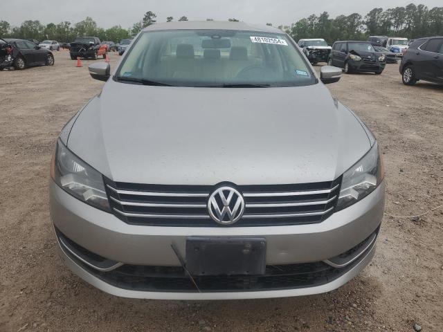 1VWAS7A39EC061107 - 2014 VOLKSWAGEN PASSAT S SILVER photo 5