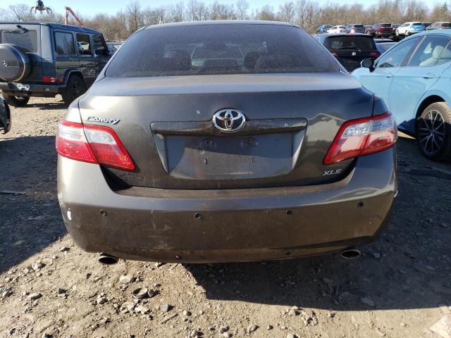 4T1BK46K89U579923 - 2009 TOYOTA CAMRY SE GRAY photo 6