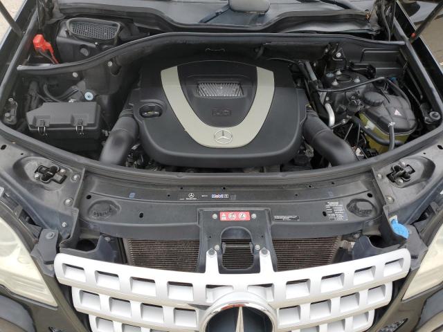 4JGBB8GBXBA648656 - 2011 MERCEDES-BENZ ML 350 4MATIC BLACK photo 11