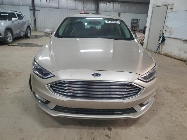 3FA6P0HD3HR104609 - 2017 FORD FUSION SE GOLD photo 5