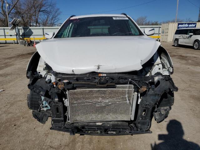 5NMZU3LB0JH099110 - 2018 HYUNDAI SANTA FE S WHITE photo 5