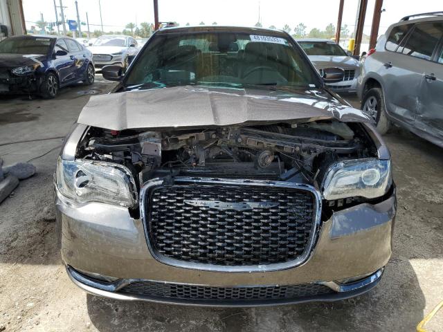 2C3CCAGG2KH543012 - 2019 CHRYSLER 300 S CHARCOAL photo 5