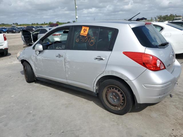 3N1BC1CP5BL507726 - 2011 NISSAN VERSA S SILVER photo 2