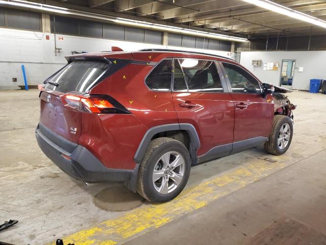 2T3P1RFVXNW311781 - 2022 TOYOTA RAV4 XLE BURGUNDY photo 3