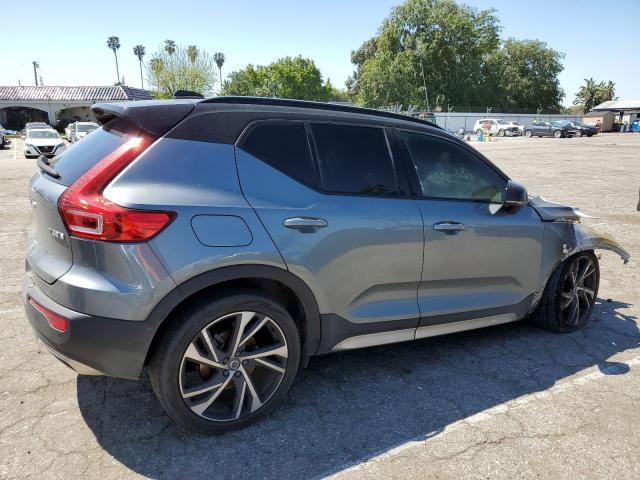 YV4162UM5K2153828 - 2019 VOLVO XC40 T5 R-DESIGN GRAY photo 3