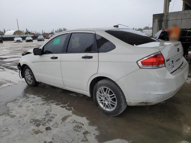 1FAHP3FN0AW234047 - 2010 FORD FOCUS SE WHITE photo 2