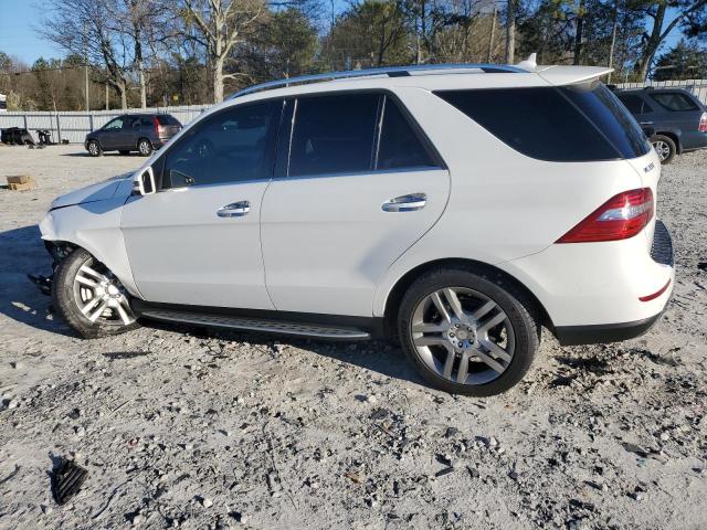 4JGDA5HB6FA615880 - 2015 MERCEDES-BENZ ML 350 4MATIC WHITE photo 2