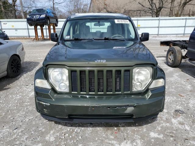 1J8GN28K18W283298 - 2008 JEEP LIBERTY SPORT GREEN photo 5