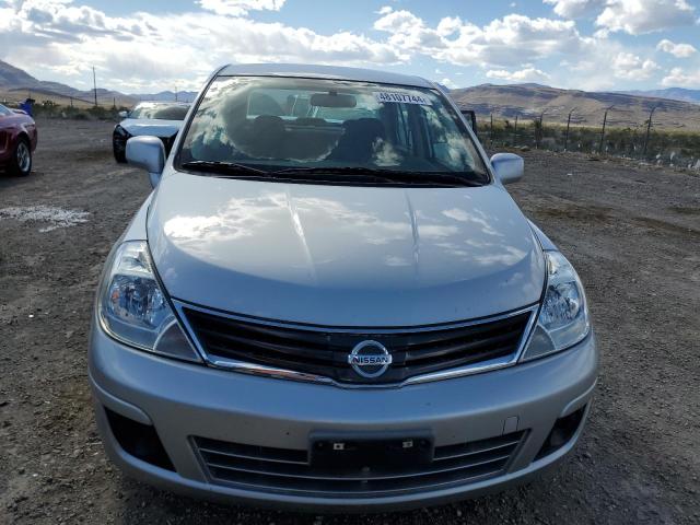 3N1BC1AP8BL431938 - 2011 NISSAN VERSA S SILVER photo 5