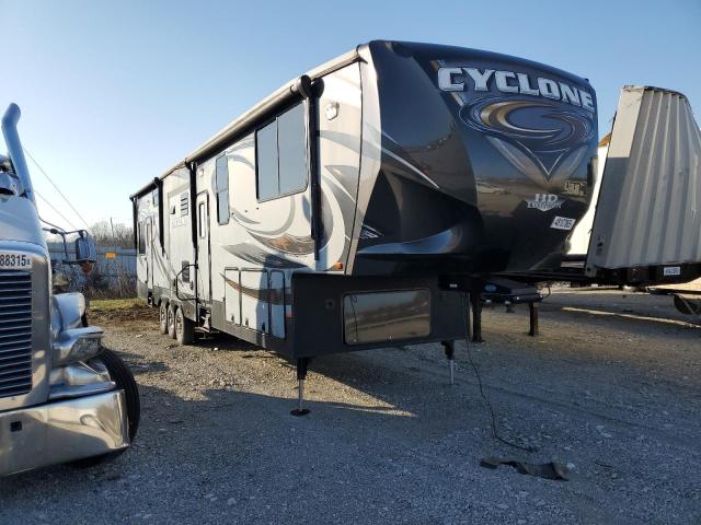 2015 HEARTLAND CYCLONE, 