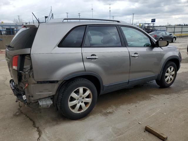 5XYKT3A69CG249593 - 2012 KIA SORENTO BASE SILVER photo 3