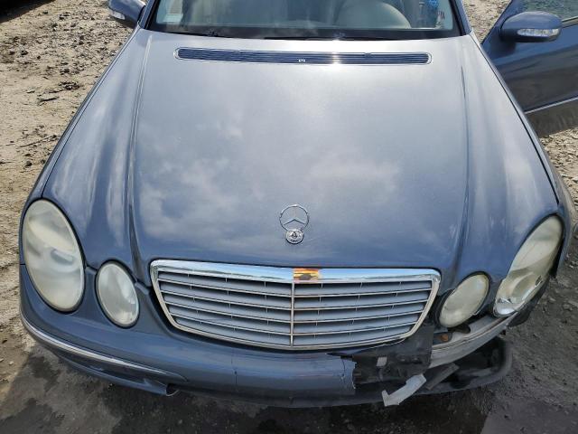 WDBUF83J05X171797 - 2005 MERCEDES-BENZ E 500 4MATIC BLUE photo 11