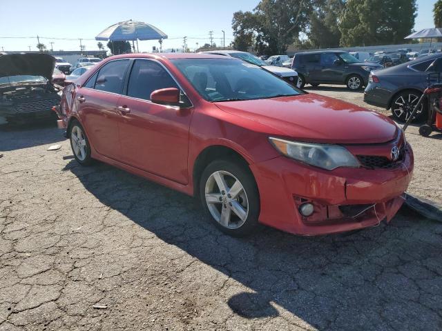 4T1BF1FK5EU828868 - 2014 TOYOTA CAMRY L RED photo 4