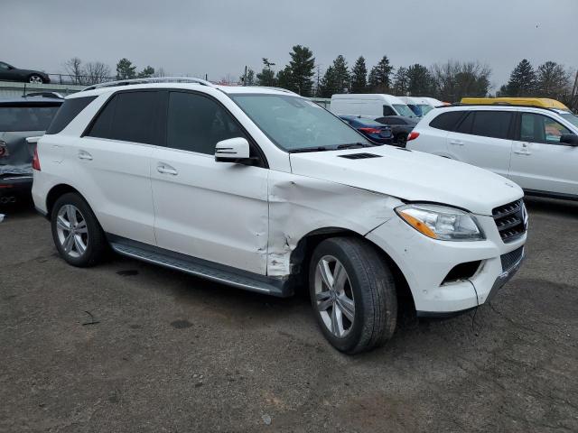 4JGDA5HBXFA523848 - 2015 MERCEDES-BENZ ML 350 4MATIC WHITE photo 4