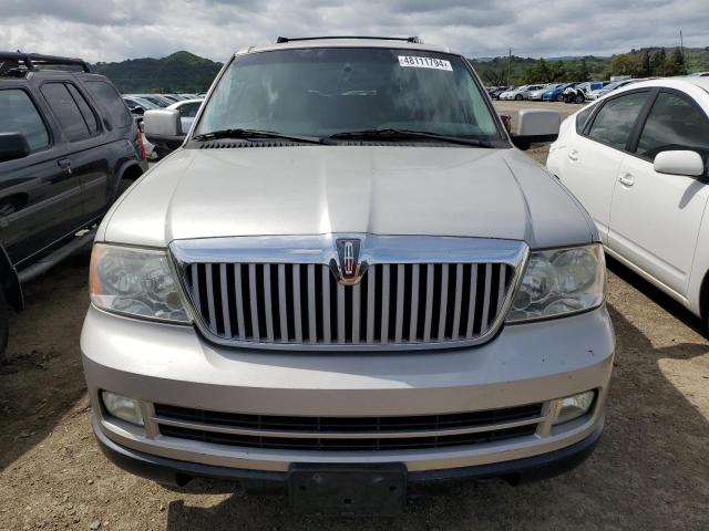 5LMFU275X5LJ24562 - 2005 LINCOLN NAVIGATOR SILVER photo 5