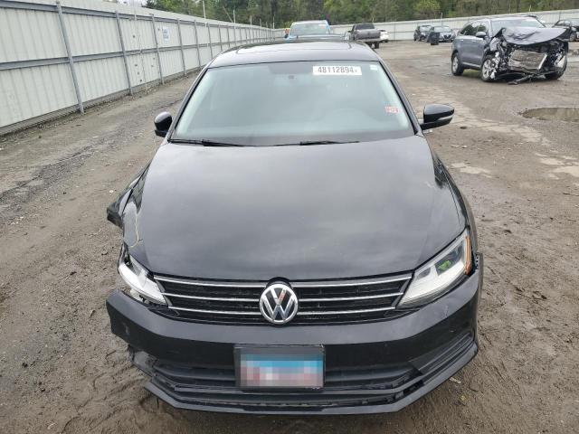 3VWDB7AJ0HM384556 - 2017 VOLKSWAGEN JETTA SE BLACK photo 5