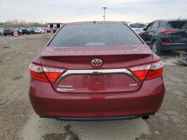 4T1BF1FK0HU678902 - 2017 TOYOTA CAMRY LE RED photo 6