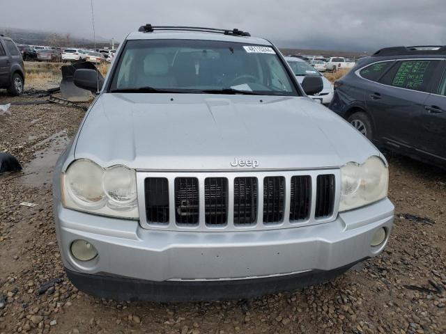 1J8HR48P27C506044 - 2007 JEEP GRAND CHER LAREDO SILVER photo 5