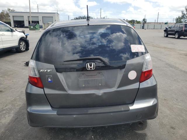 JHMGE8H33CC009998 - 2012 HONDA FIT GRAY photo 6