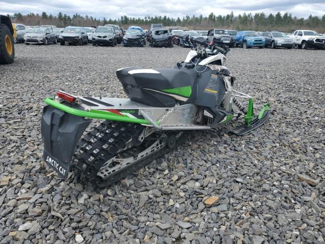 4UF16SNW0GT102279 - 2016 ARCTIC CAT ZR7000 TWO TONE photo 4