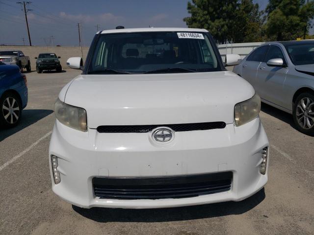 JTLZE4FE3DJ033128 - 2013 TOYOTA SCION XB WHITE photo 5