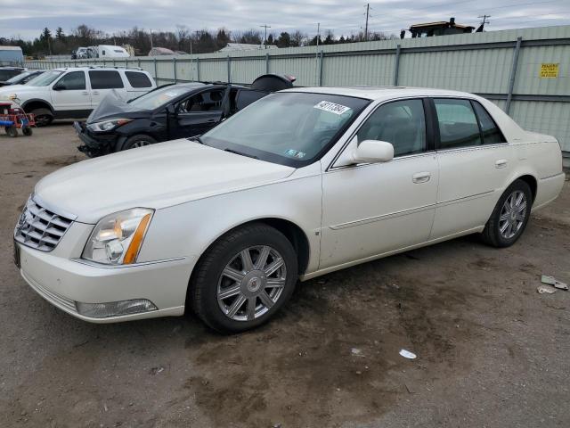 2008 CADILLAC DTS, 