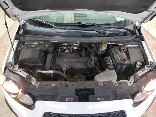 1G1JA6SH7F4133694 - 2015 CHEVROLET SONIC LS WHITE photo 11