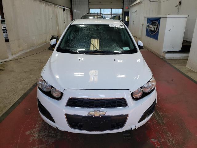 1G1JA6SH7F4133694 - 2015 CHEVROLET SONIC LS WHITE photo 5