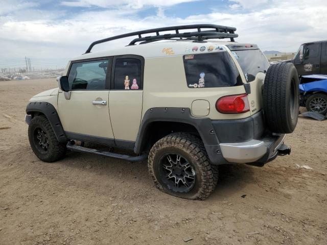 JTEZU11F68K001606 - 2008 TOYOTA FJ CRUISER CREAM photo 2