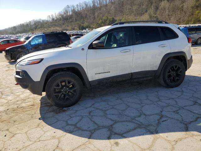 1C4PJMBB2GW176413 - 2016 JEEP CHEROKEE TRAILHAWK WHITE photo 1