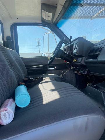 1GBJ7H1B8YJ518060 - 2000 CHEVROLET C-SERIES C7H042 ნაცრისფერი ფოტო 5