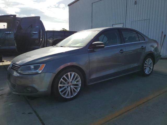 2013 VOLKSWAGEN JETTA TDI, 