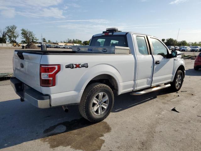 1FTEX1EB1JFC77014 - 2018 FORD F150 SUPER CAB WHITE photo 3