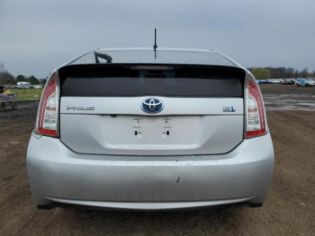 JTDKN3DU9F1914551 - 2015 TOYOTA PRIUS SILVER photo 6