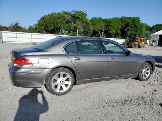 WBAHN83517DT72053 - 2007 BMW 750 GRAY photo 3