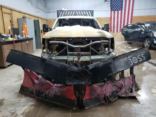 1GC0KUEG2FZ500558 - 2015 CHEVROLET SILVERADO K2500 HEAVY DUTY WHITE photo 5