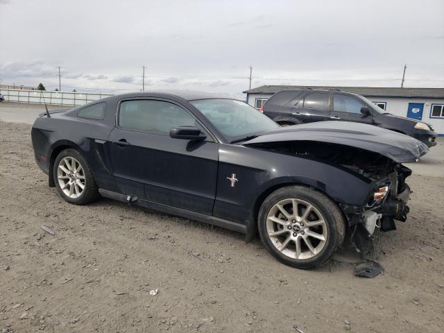 1ZVBP8AM4B5134579 - 2011 FORD MUSTANG BLACK photo 4