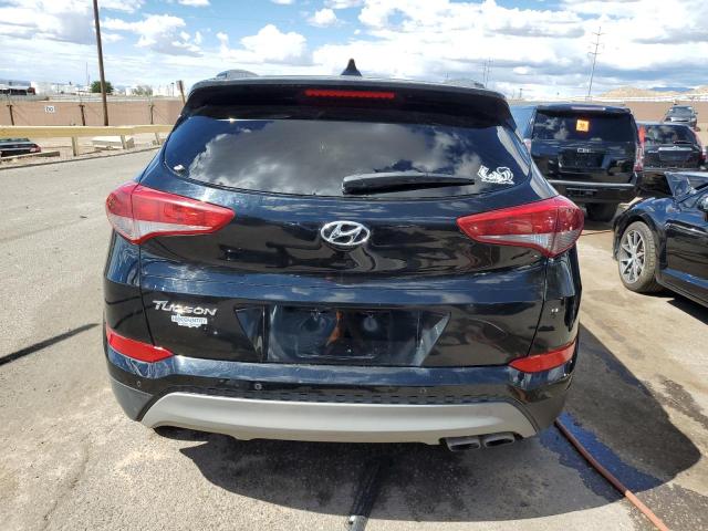 KM8J33A28JU786827 - 2018 HYUNDAI TUCSON VALUE BLACK photo 6