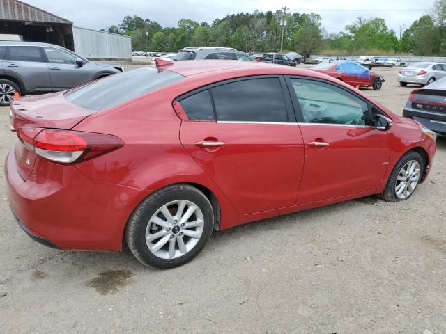 3KPFL4A79HE019217 - 2017 KIA FORTE LX RED photo 3