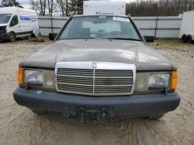 WDBDA28D3HF401681 - 1987 MERCEDES-BENZ 190 E 2.3 GRAY photo 5