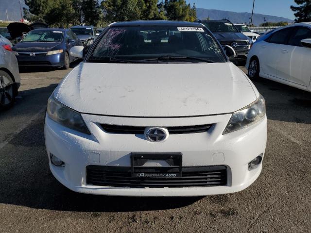 JTKJF5C78C3028777 - 2012 TOYOTA SCION TC WHITE photo 5