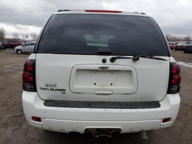 1GNDT13S762161624 - 2006 CHEVROLET TRAILBLAZE LS WHITE photo 6