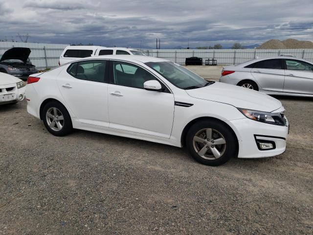 5XXGM4A73FG506645 - 2015 KIA OPTIMA LX WHITE photo 4