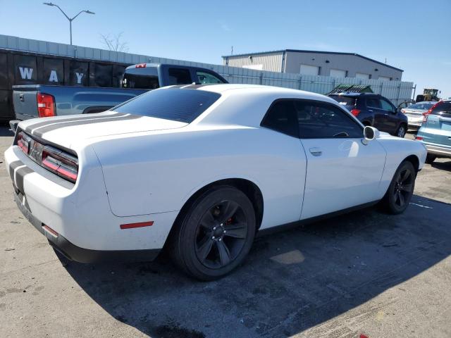 2C3CDZAG7GH171906 - 2016 DODGE CHALLENGER SXT WHITE photo 3