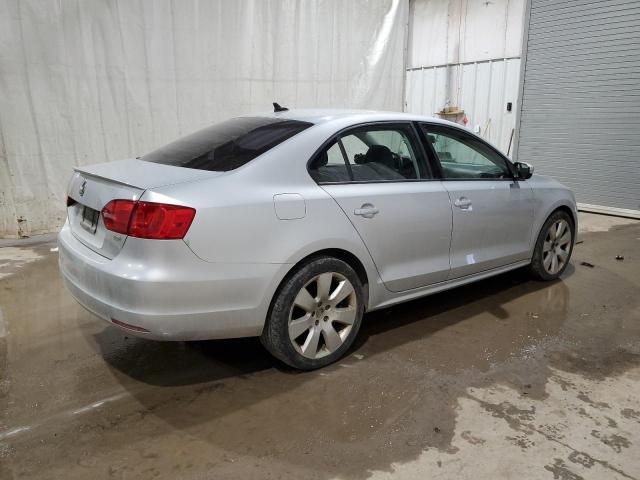 3VW3L7AJ9BM101006 - 2011 VOLKSWAGEN JETTA TDI SILVER photo 3